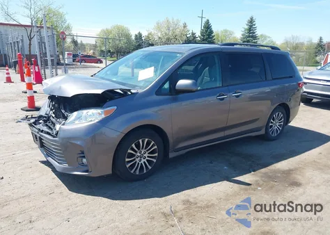 2018 Toyota Sienna Xle Premium 8 Passenger from USA, damaged, VIN 5TDYZ3DC4JS963223